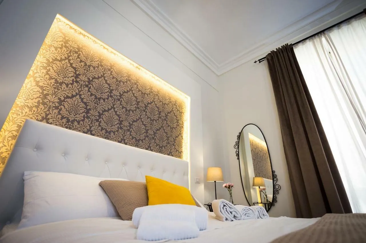 ** Bed & Breakfast B&B Depretis19 Naples Italy